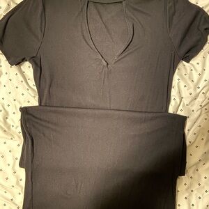 Black Ribbed Short Sleeve Top